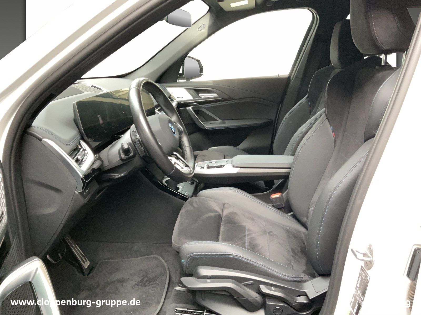 BMW X1 xDrive25e M Sportpaket - Samsaru's Car Outlet