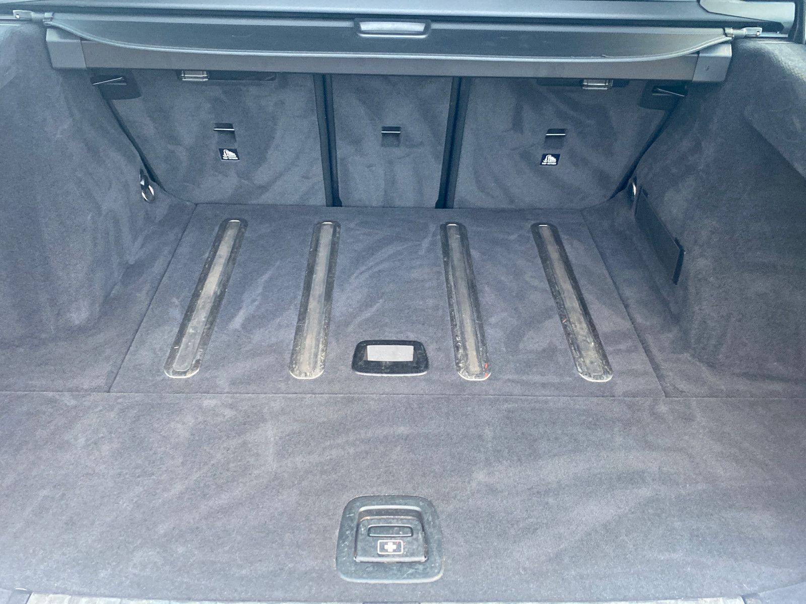 BMW 320 d x M Sport - Samsaru's Car Outlet