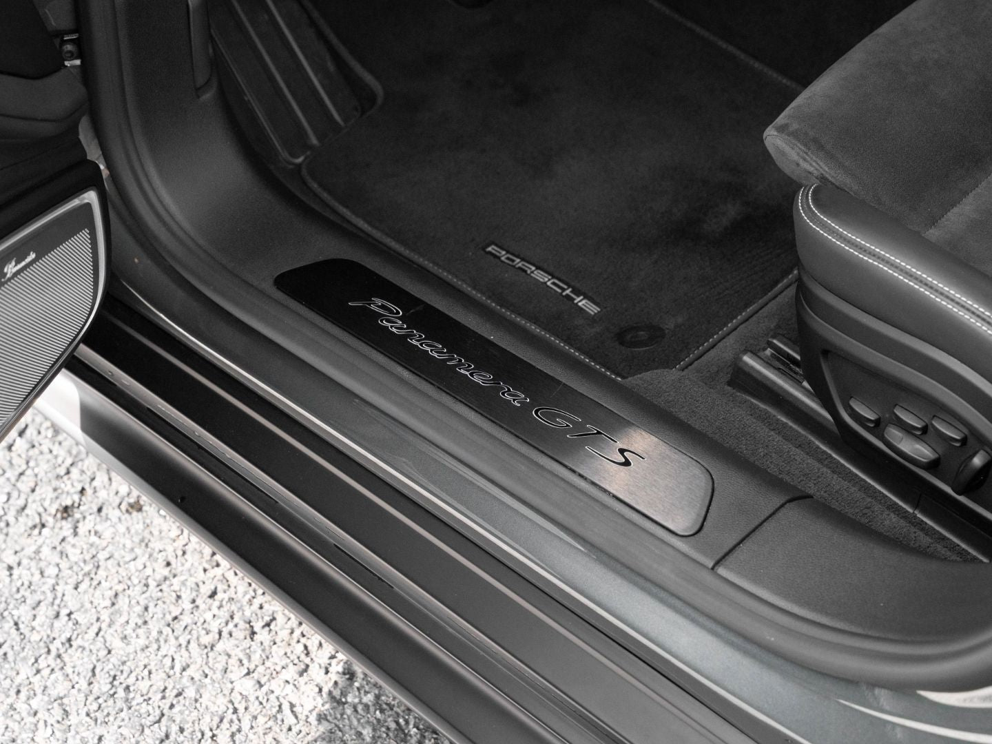 Porsche Panamera GTS Matrix Burmester Standheizung HUD