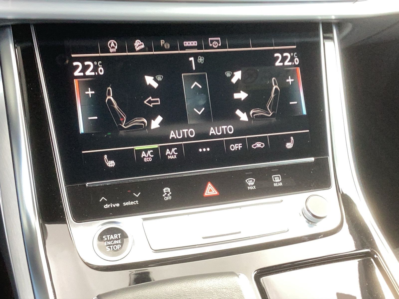 Audi Q8 50 TDI Q 2x S LINE AHK LM22 OPS+