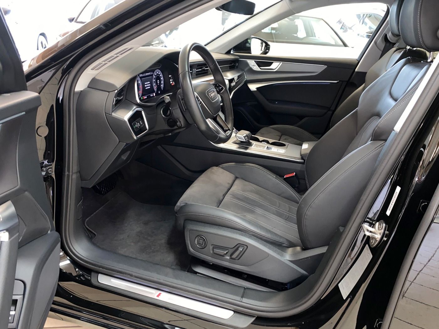 Audi A6 Avant S line - Samsaru's Car Outlet
