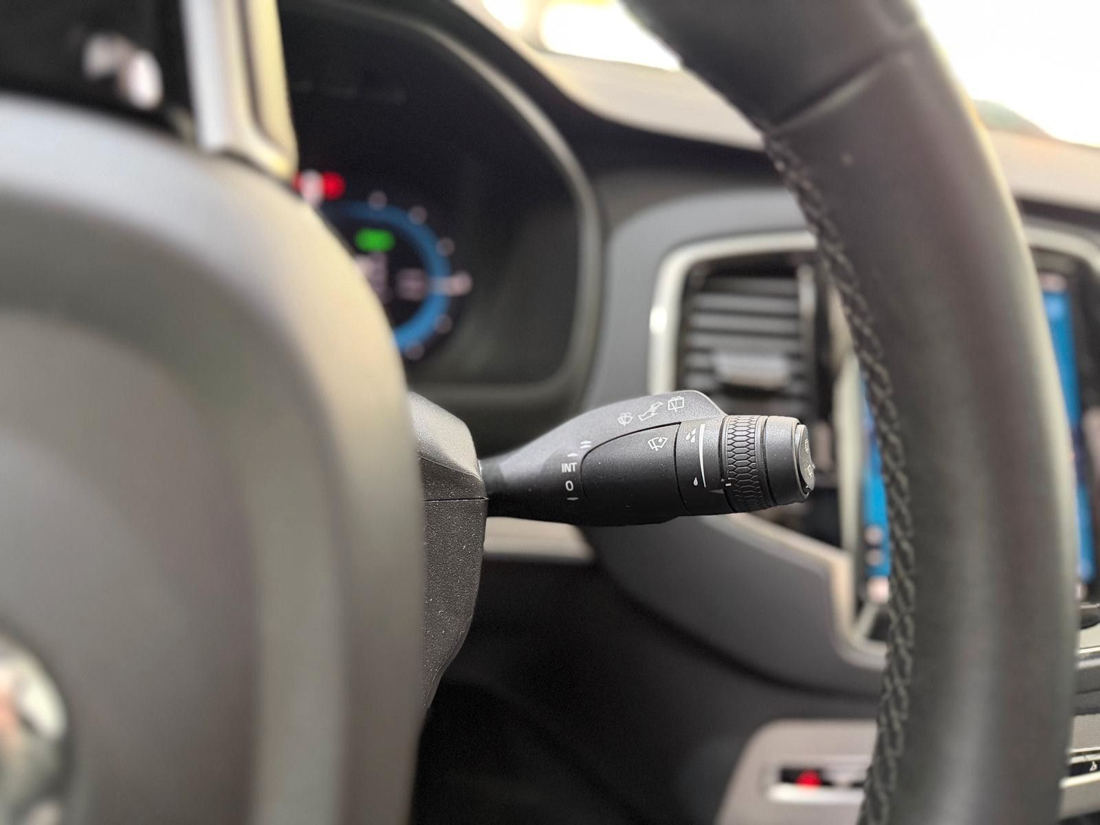 Volvo XC90 T8 Plus Bright Hybrid AWD Pano.|AHK|7 Sitze