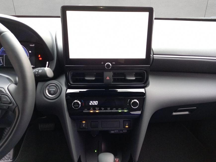 Toyota Yaris Cross Teamplayer Safety-Paket Winter-Paket