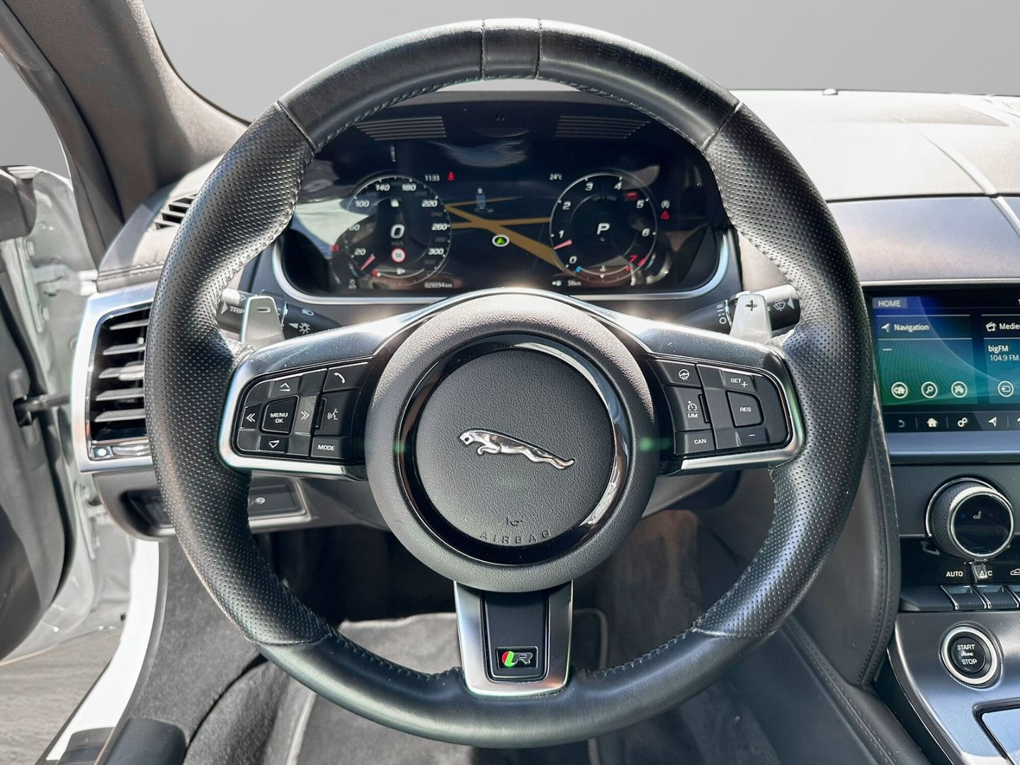 Jaguar F-Type R Coupe AWD 1.Hand 5.0 V8 Top Zustand