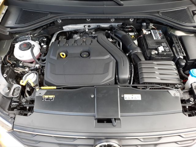 Volkswagen T-Roc 1.5TSI DSG Style - Samsaru's Car Outlet