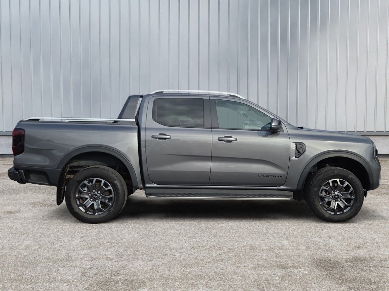 Ford Ranger DK Wildtrak e-4WD AUT+ParkAssist+ACC+NAV