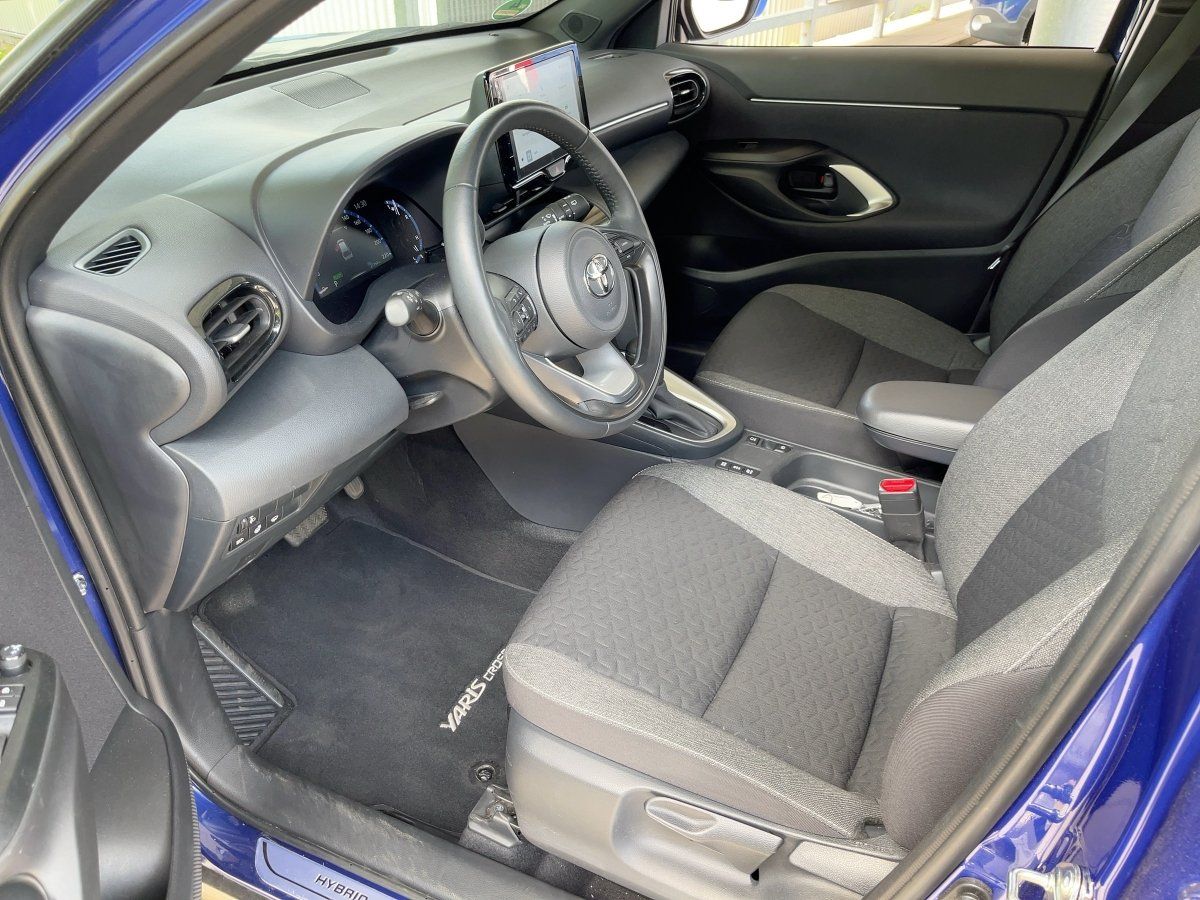 Toyota Yaris Cross 1.5 Hybrid Team D Navi*ACC*KAM*SHZ