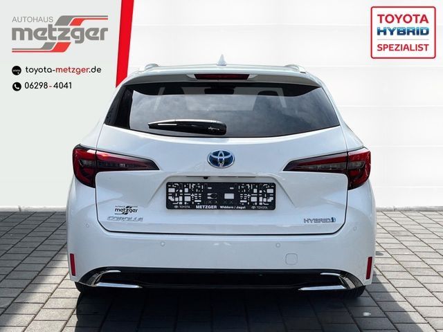 Toyota Corolla Touring Sports 2.0 Hybrid TEAM D +Techni
