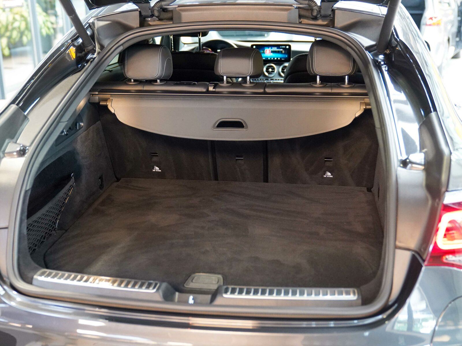 Mercedes-Benz GLC 300 de 4M Coupé AMG Line - Samsaru's Car Outlet