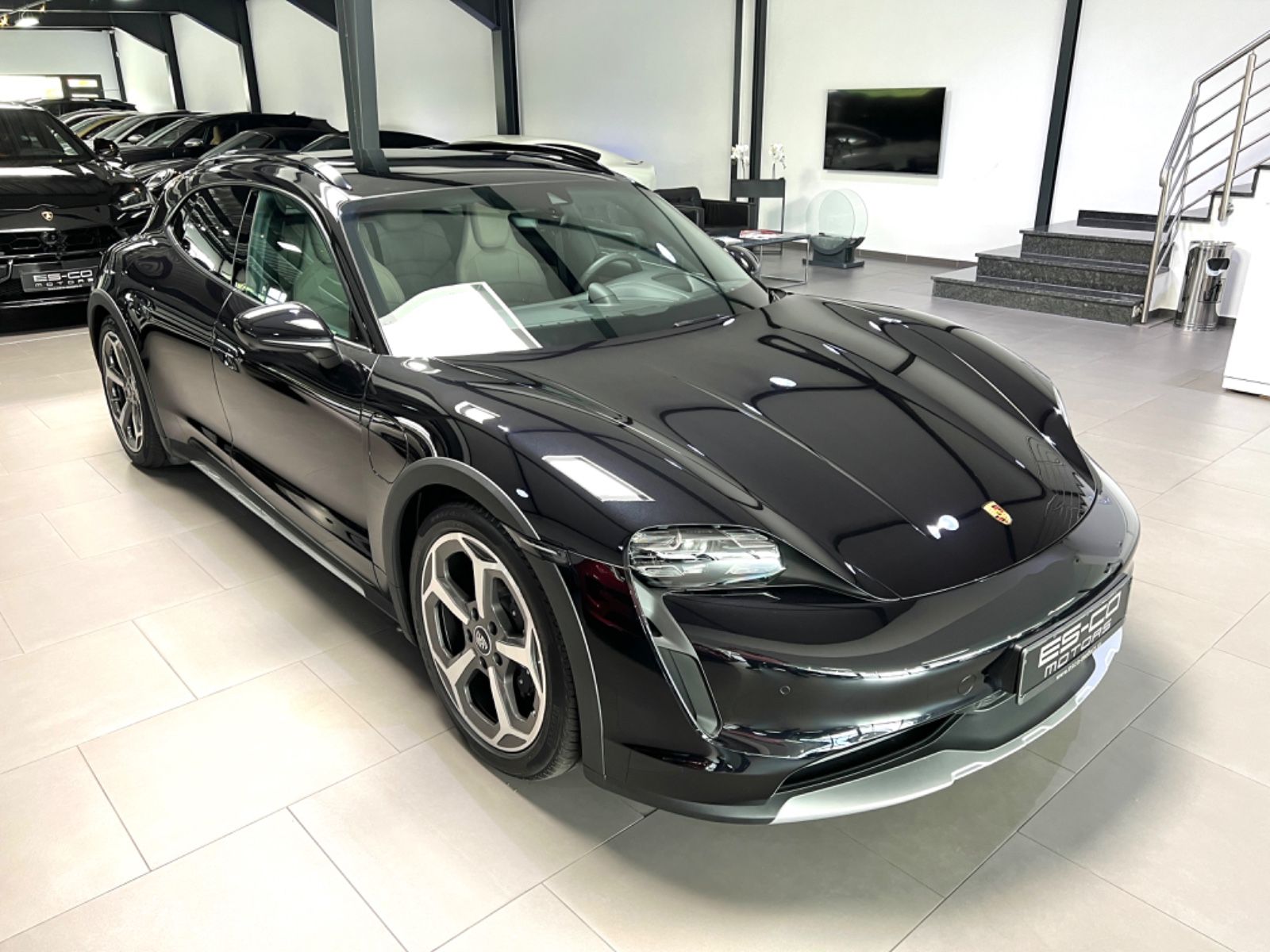Porsche TAYCAN 4 CROSS TURISMO PANO ACC BOSE 360°CAM 20"
