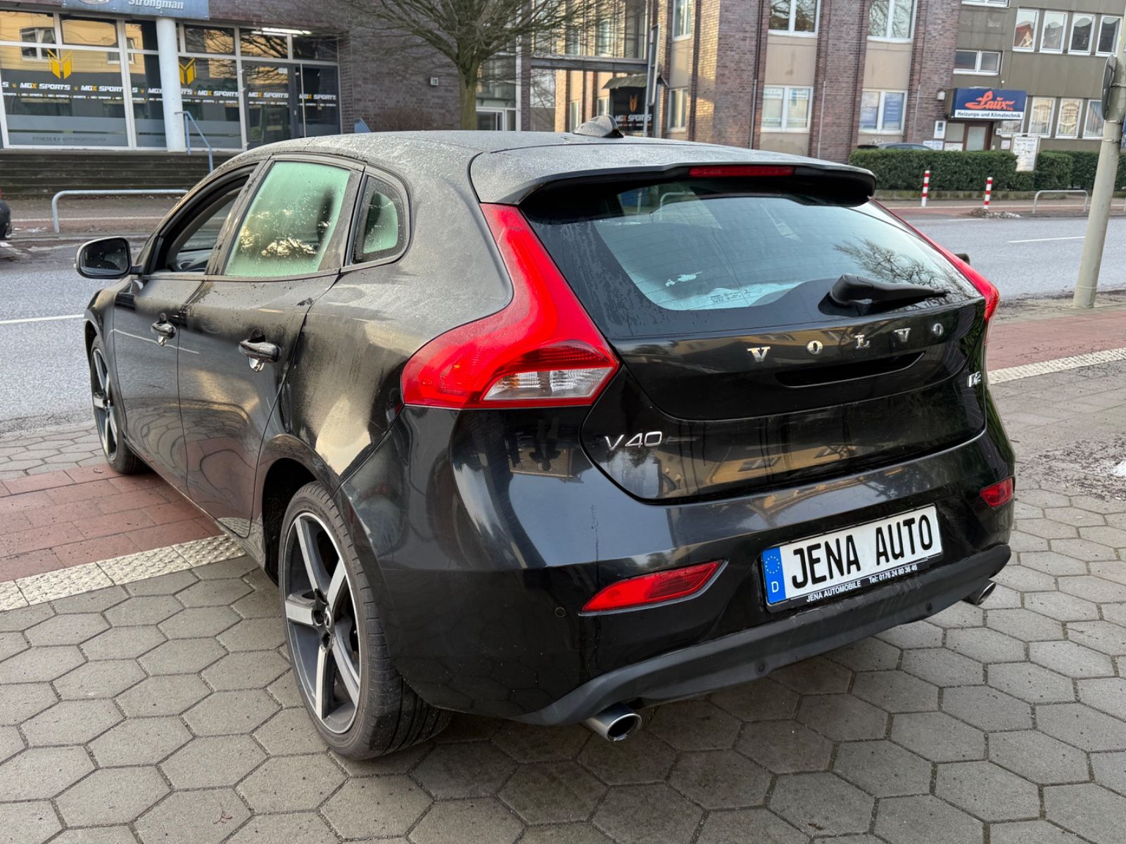 Volvo V40 Momentum 1 Vorbesitzer R.Kamera SHZ