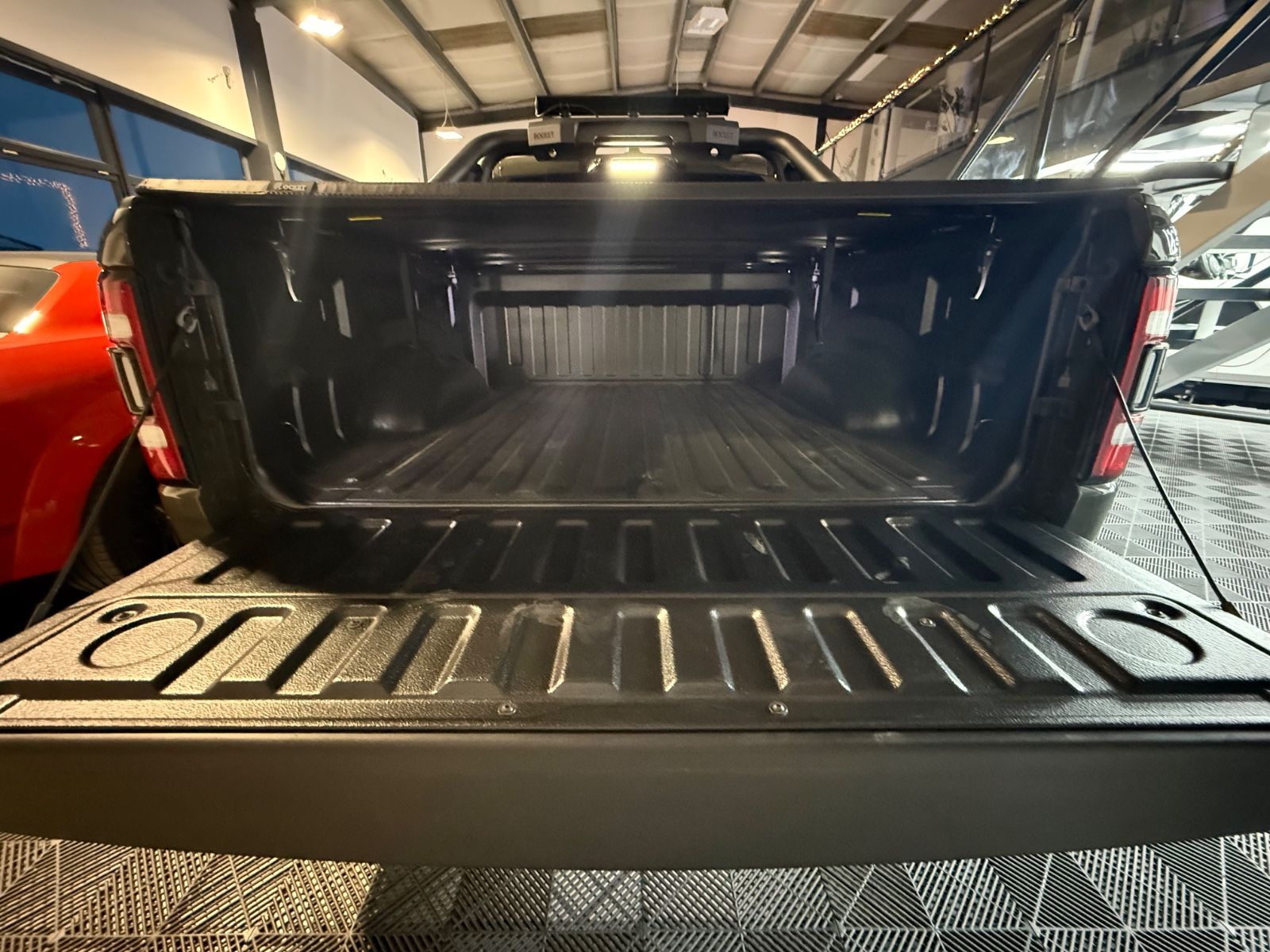 Dodge RAM 1500 5.7 LIMITED/NIGHT/VIRTUAL/FACELIFT/19%/
