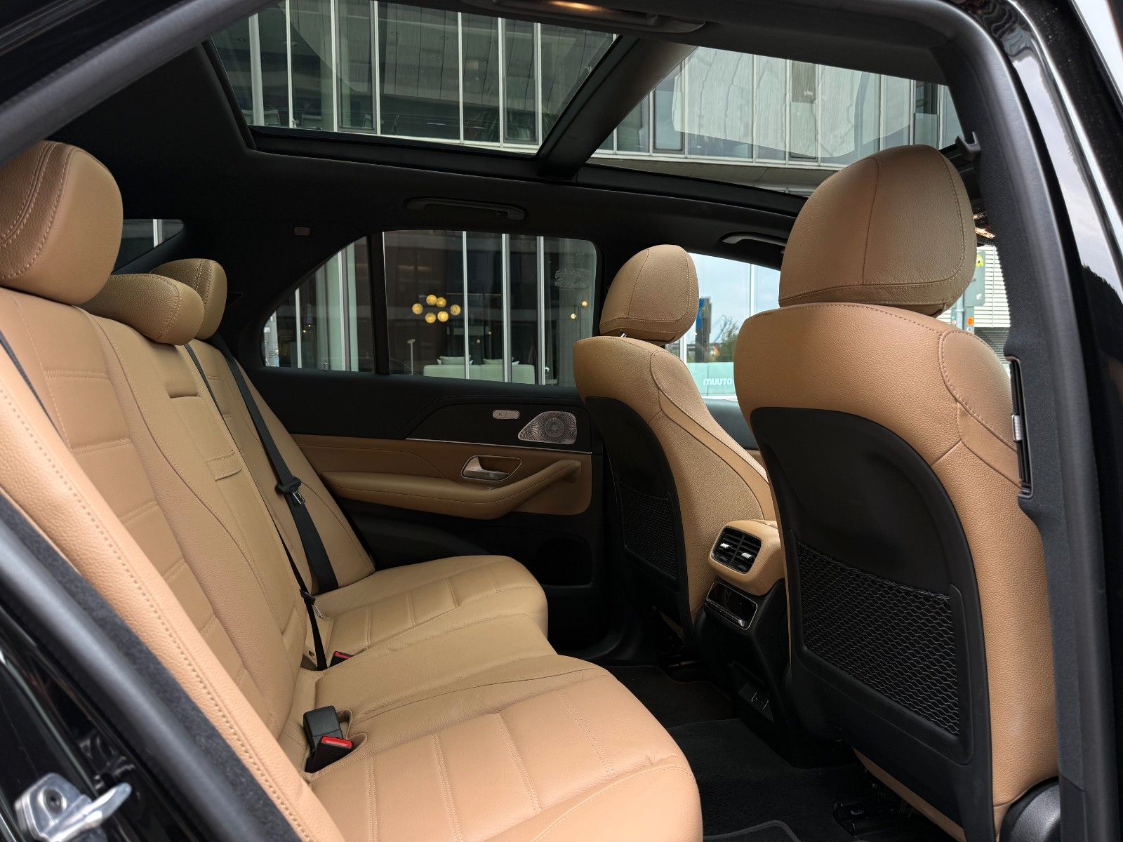 Mercedes-Benz GLE450d AMG SoftClose Pano Massage 360° HUD 22''
