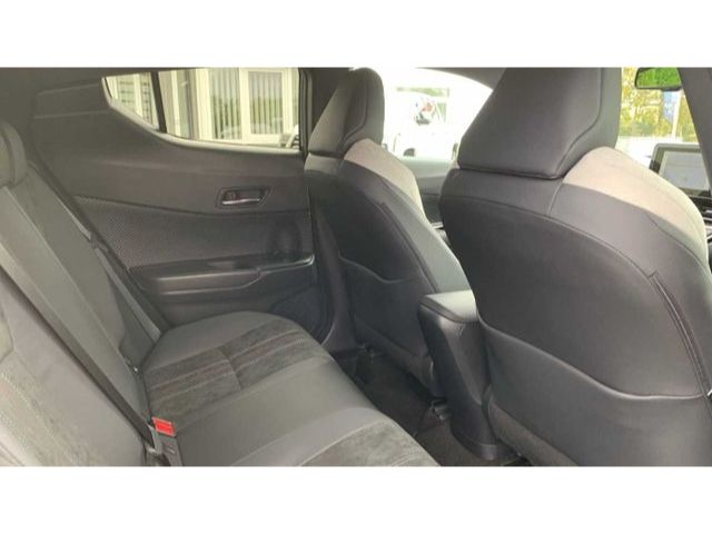 Toyota C-HR 2.0 Hybrid GR Sport - Samsaru's Car Outlet