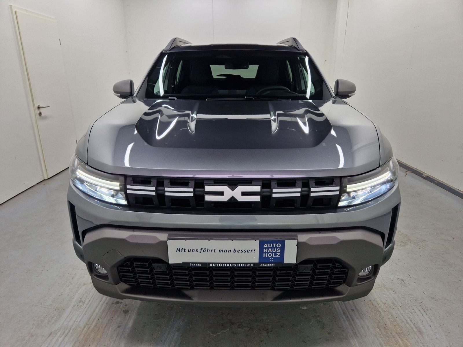 Dacia Duster Journey TCe 130 - Samsaru's Car Outlet