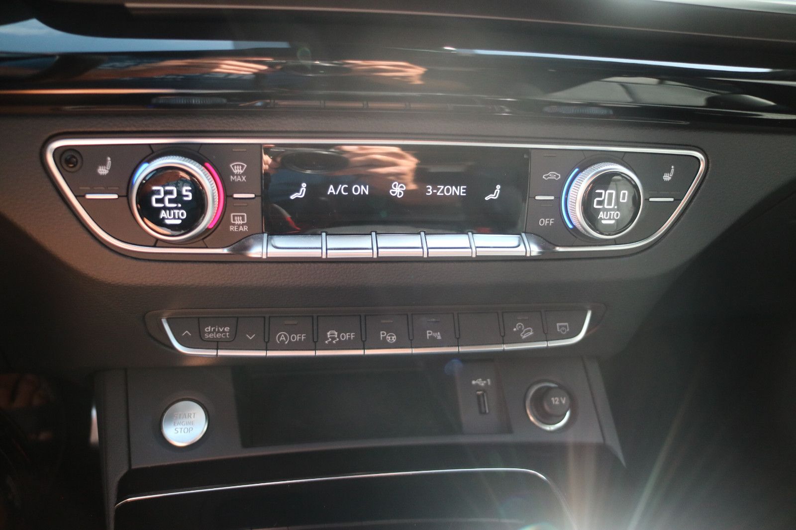 Audi Q5 Sportback 40 TDI quattro S line - Samsaru's Car Outlet