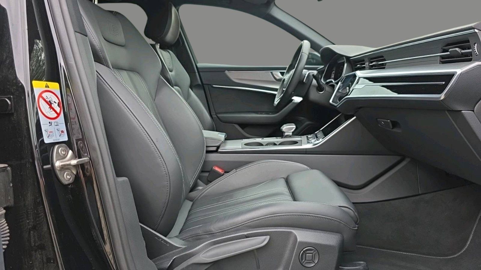 Audi A6 Avant 50 TFSIe QUATTRO - Samsaru's Car Outlet