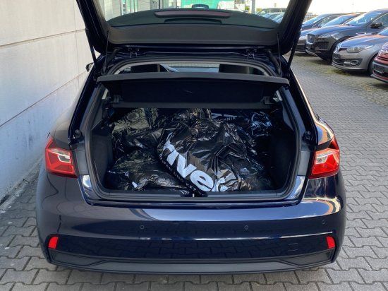 Audi A1 Sportback 25 1.0 TFSI S tronic - Samsaru's Car Outlet