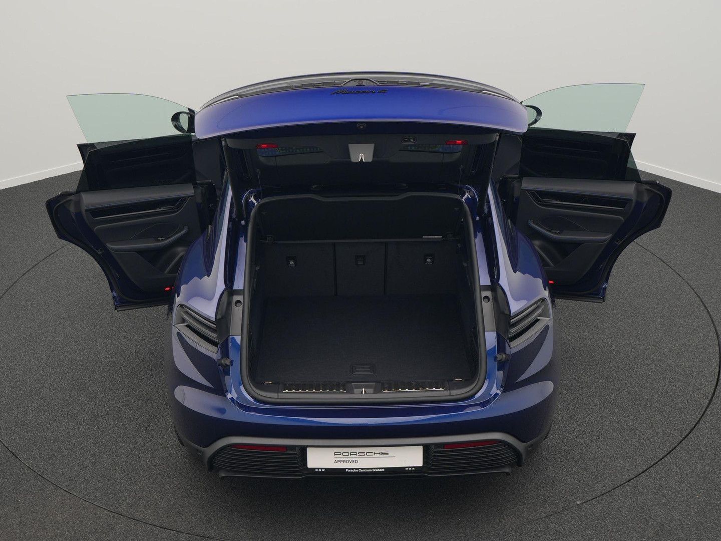 Porsche Macan 4