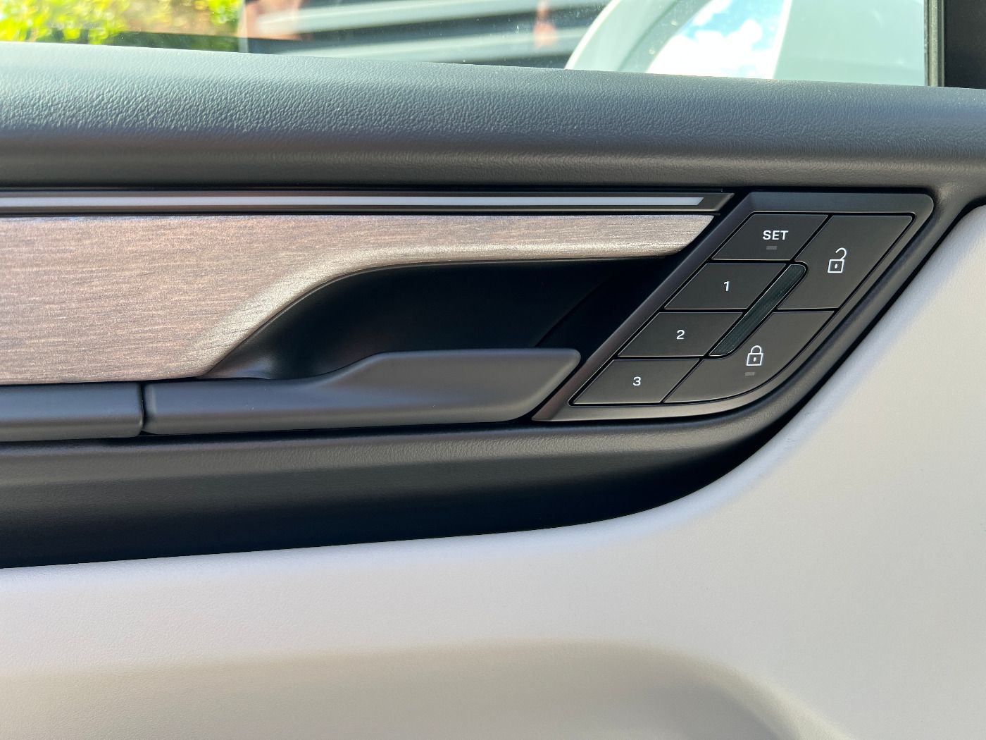 Porsche Macan 4 | Luftfederung | Panorama | BOSE |