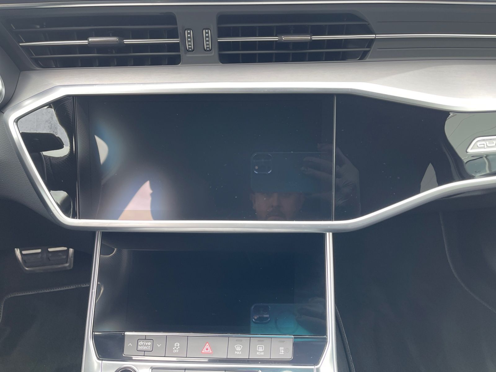 Audi A6 Avant 55 TFSI QU S-LINE 5JG+NAVI+AHK+HuD+B&O