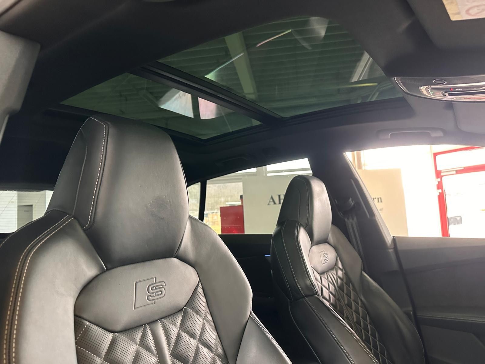 Audi Q8 50 TDI quattro S LINE AHK STANDHZ PANO Allrad