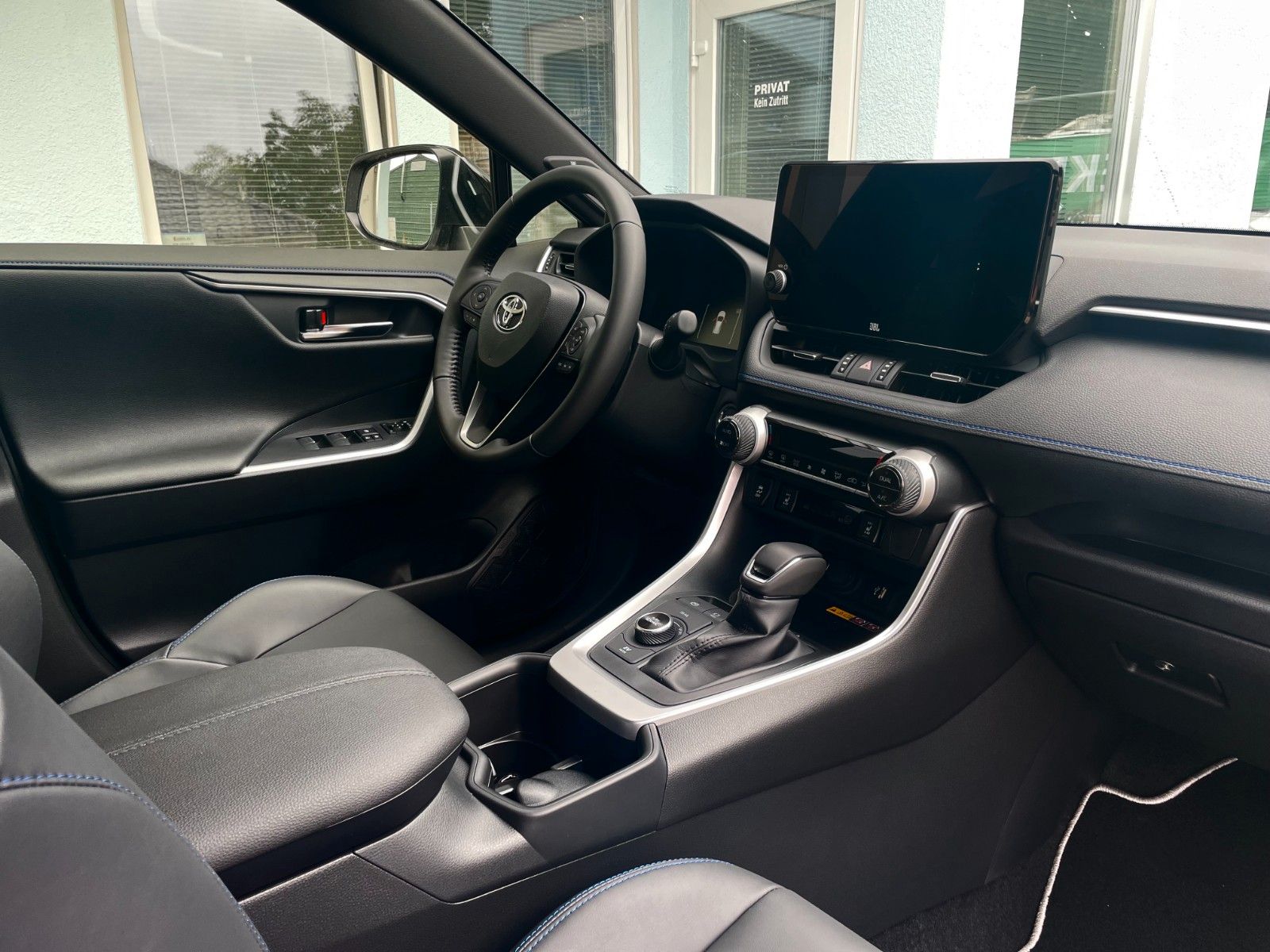 Toyota RAV 4 2.5 Style 4X4 FACELIFT LED NAVI JBL KAMERA