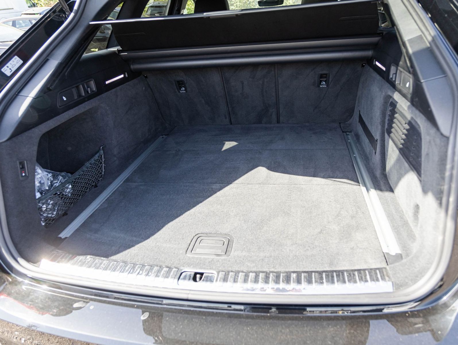 Audi A6 Avant 45TFSI quattro Stronic - Samsaru's Car Outlet