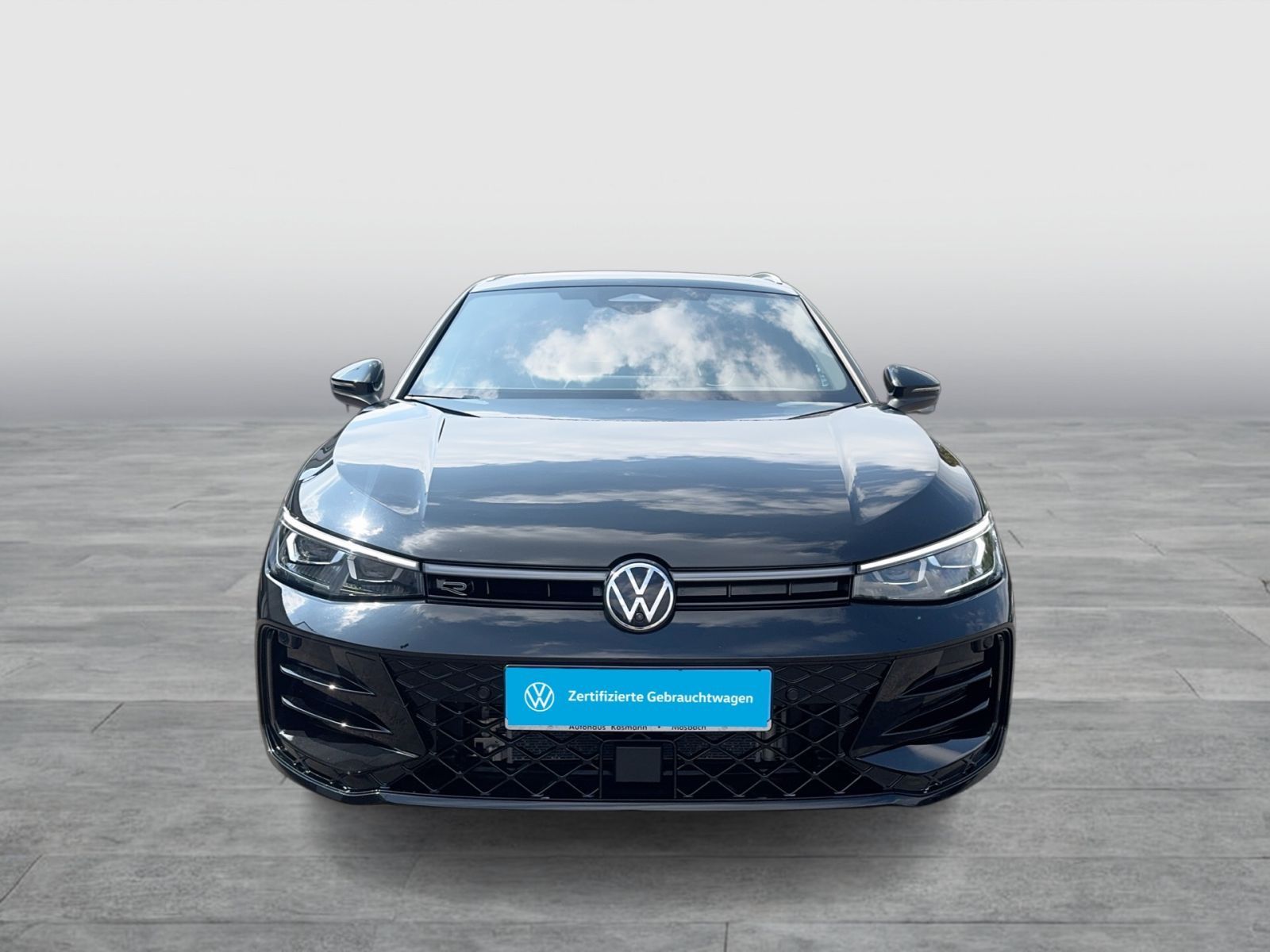 Volkswagen Passat R-Line 2.0TDI 4M AHK STANDH PANO HUD 360°
