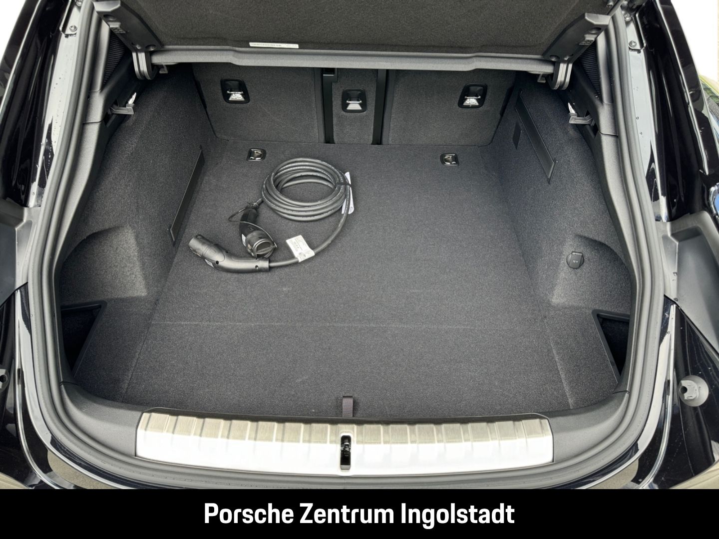 Porsche Taycan 4S Sport Turismo, Performance Plus, SH vo
