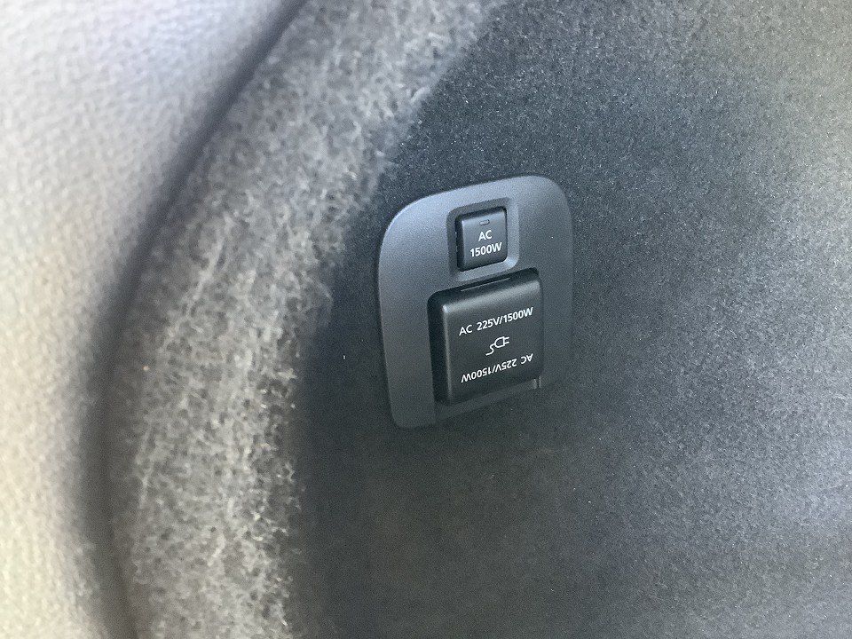 Mazda CX-60 2.5 PHEV Homura Plus AHK schwenkbar +Garan