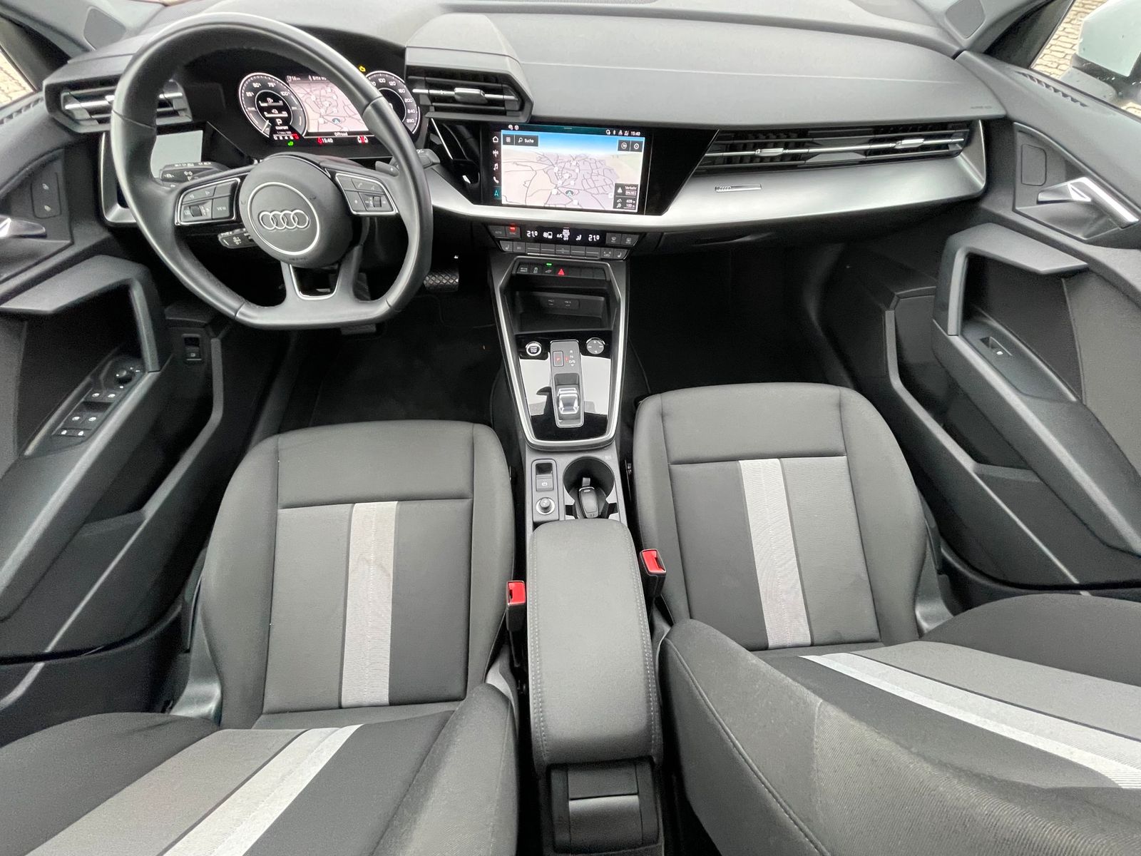 Audi A3 Spb. 40 TFSIe advanced NAV VIRTUAL DAB