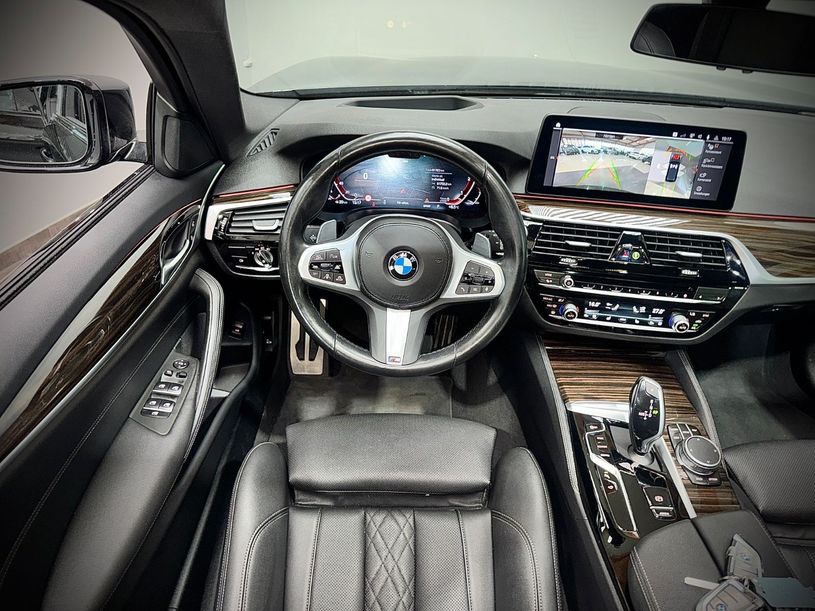 BMW 530d*X-DRIVE*M-SPORT*PANO*LASER*HUD*HiFi*1.Hd