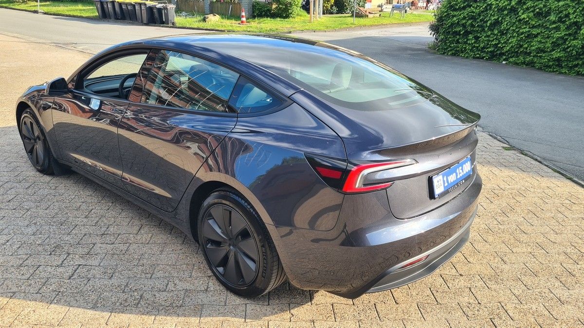 Tesla Model 3 LR AWD 2025 Highland  EAP HW 4