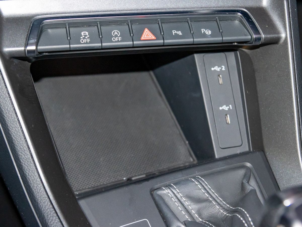 Audi Q3 35 TDI qu S line - Samsaru's Car Outlet