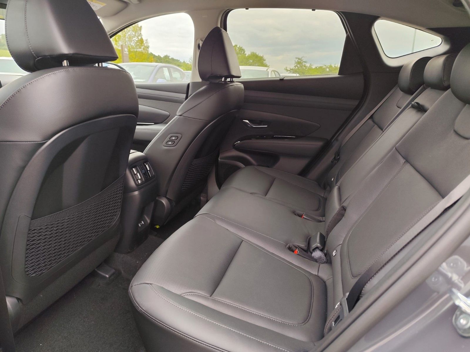 Hyundai TUCSON PHEV 1.6 T-GDi 4WD PRIME - Samsaru's Car Outlet