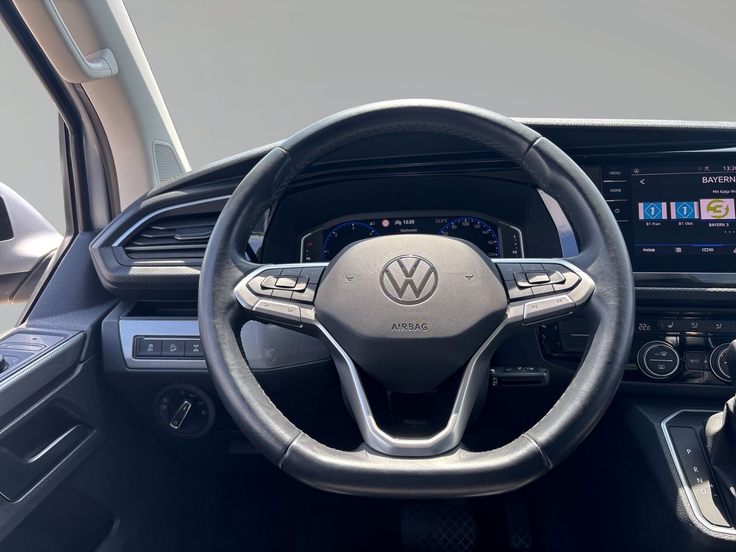 Volkswagen T6.1 Multivan 2,0 TDI Generation SIX 4M LED Kame