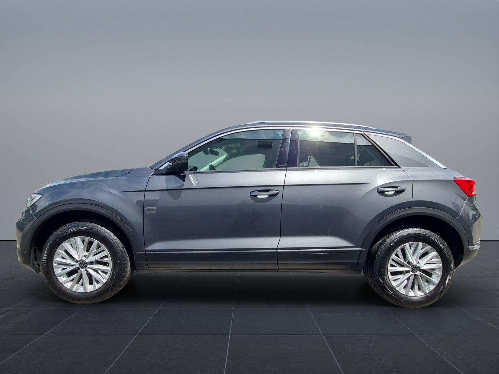 Volkswagen T-ROC 1.5 TSI Style - Samsaru's Car Outlet