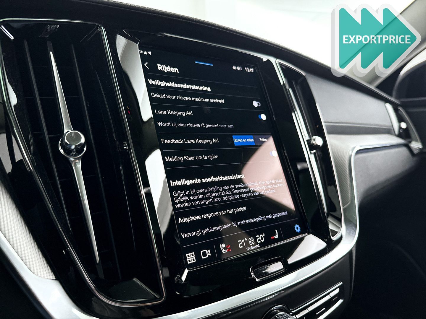 Volvo V60 T6 Aut. Plug-in hybrid AWD Ultra Dark | pano