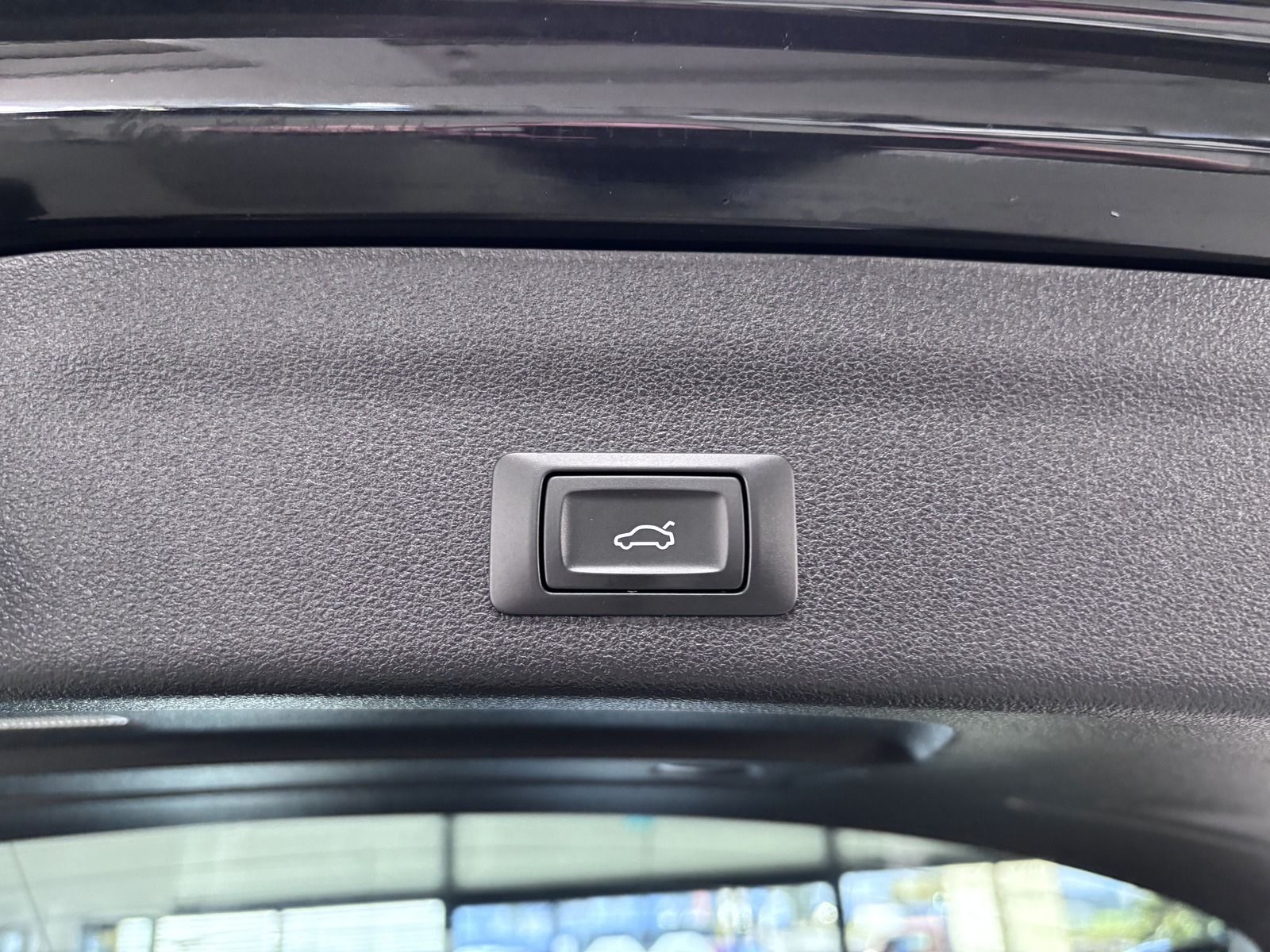 Audi A6 Avant 40 Sport DSG - Samsaru's Car Outlet
