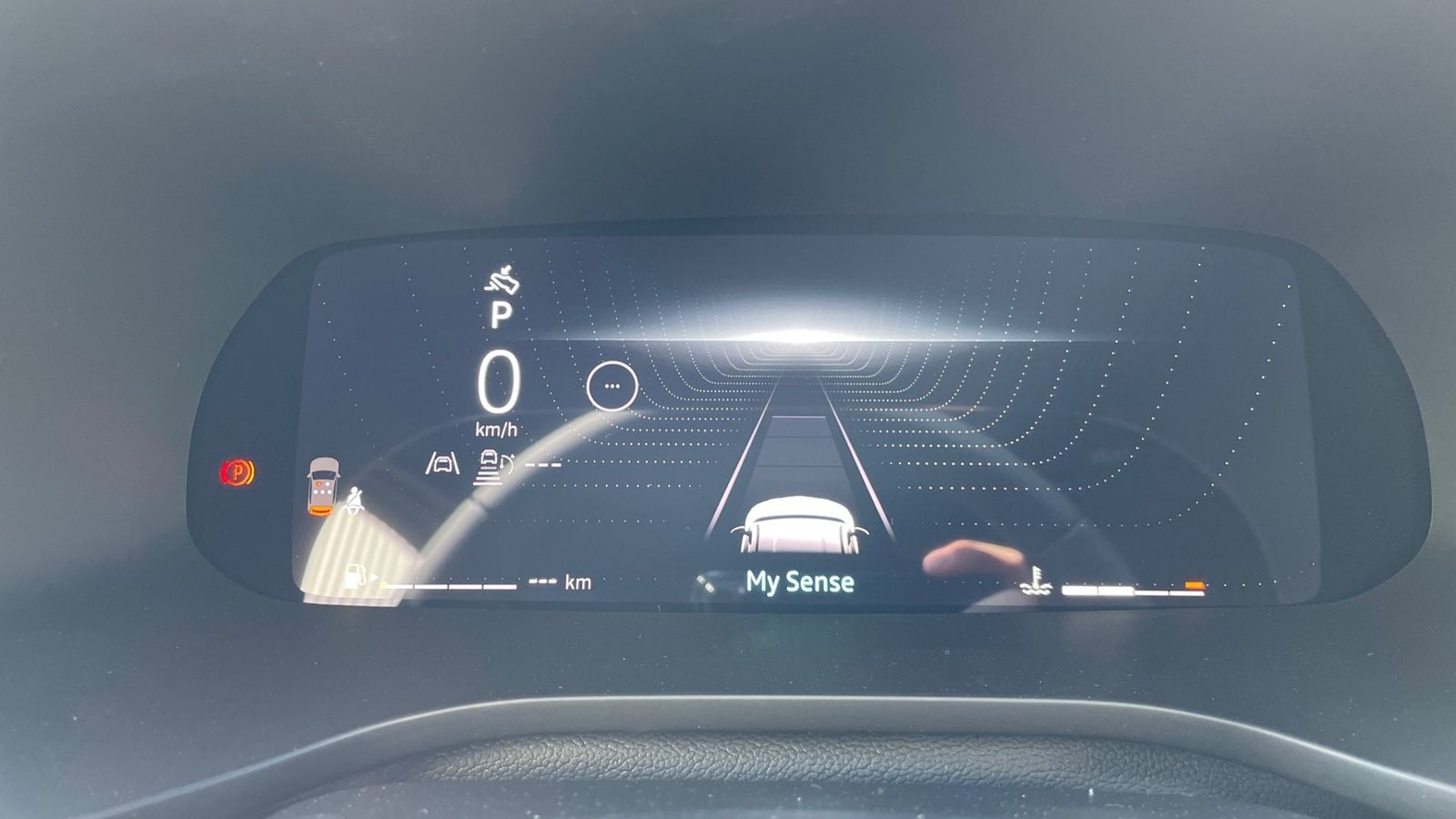 Renault Arkana TECHNO Mild Hybrid - Samsaru's Car Outlet
