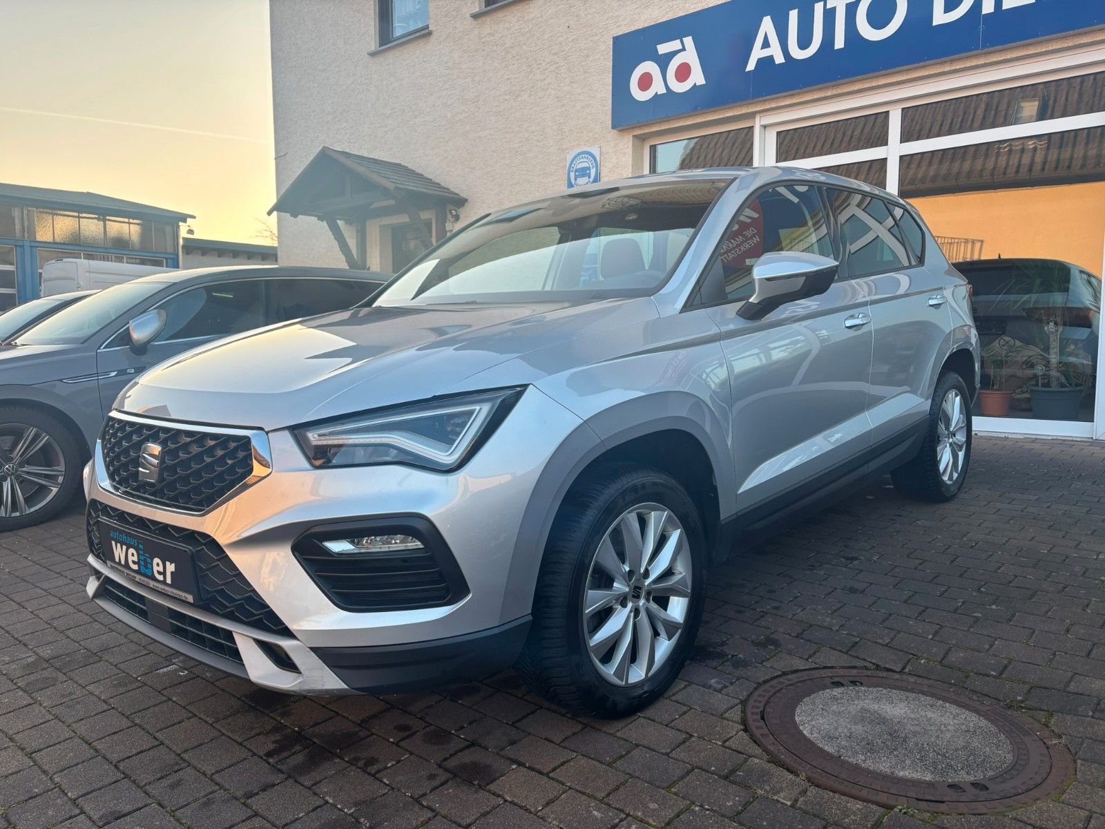 Seat Ateca Style*DSG*KAM*AHK*NAV*BEATS*CARPLAY*LED
