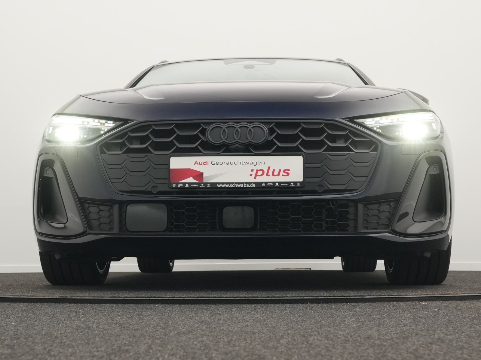 Audi A5 Avant TFSI qu. 2x S line *AHK*PANO*HdUp*20''*
