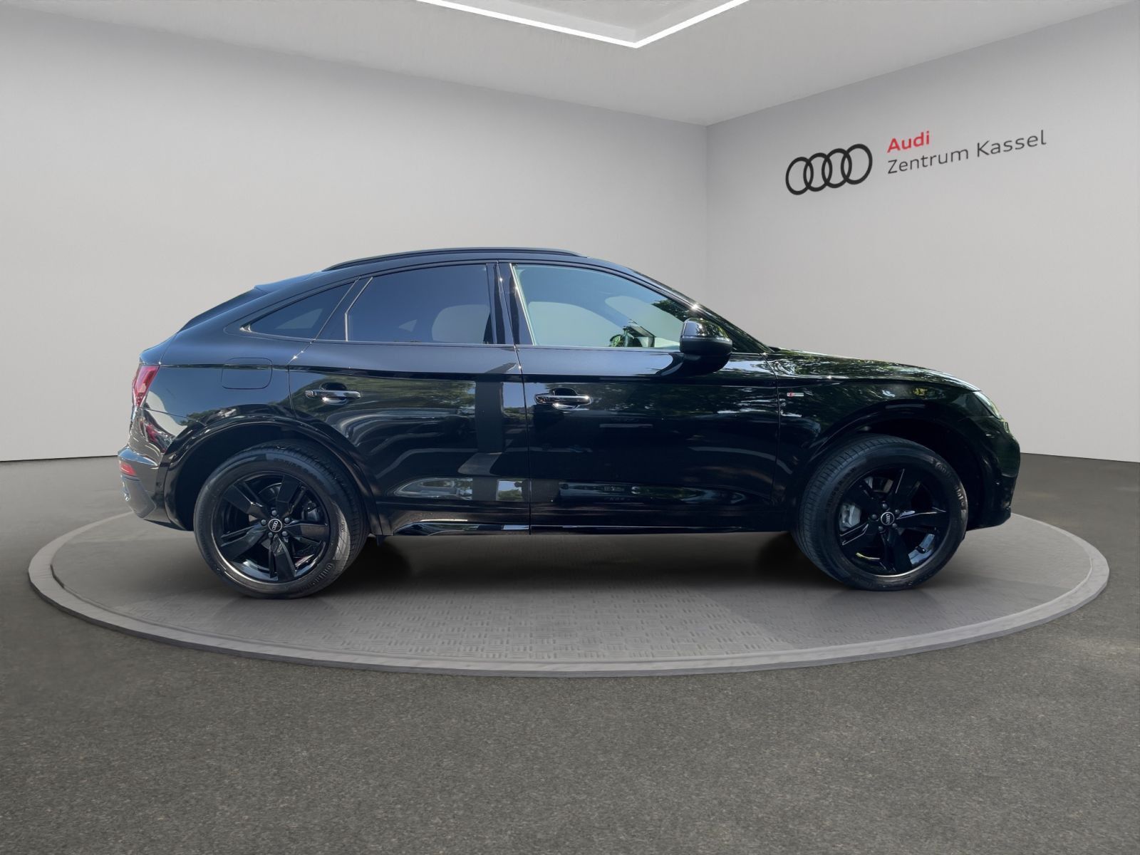 Audi Q5 SB 50 TDI qu. S line - Samsaru's Car Outlet
