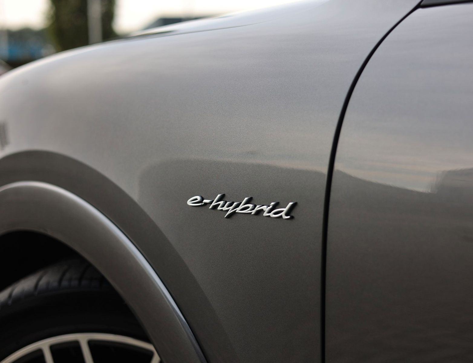 Porsche Cayenne E-Hybrid | Pas.Display - Pano - AHK