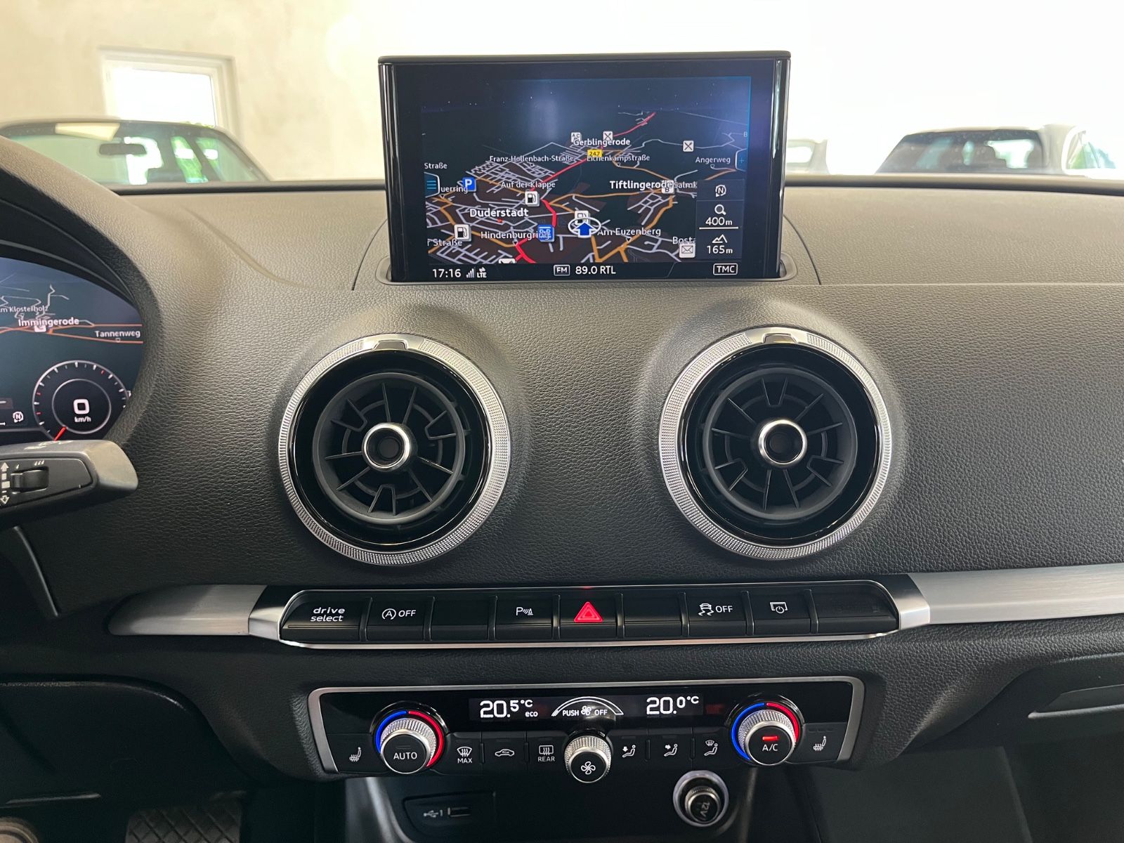 Audi A3 Lim. 40 TFSI Quattro S-Line Sport - Samsaru's Car Outlet