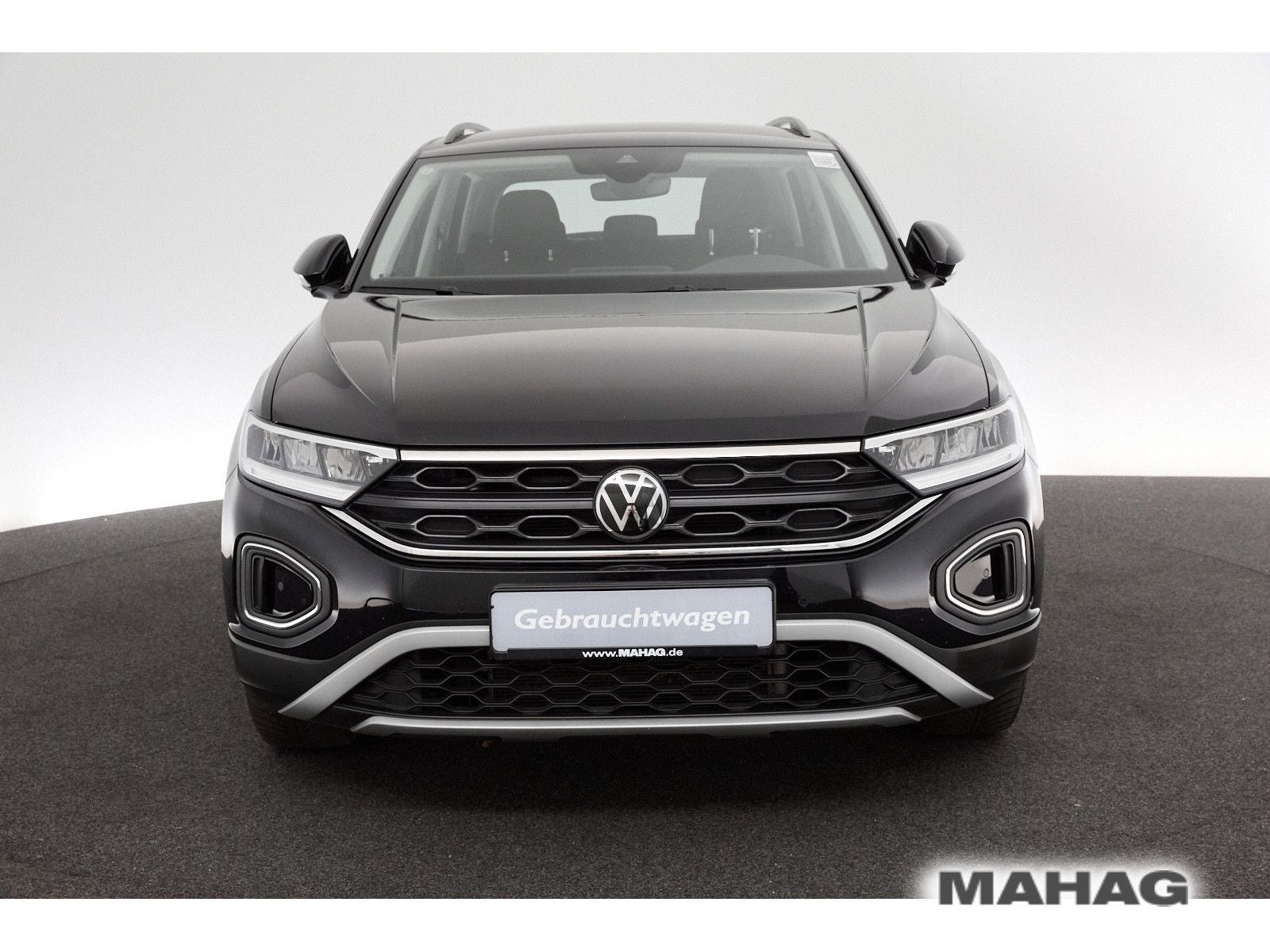 Volkswagen T-ROC 1.0 TSI Life - Samsaru's Car Outlet