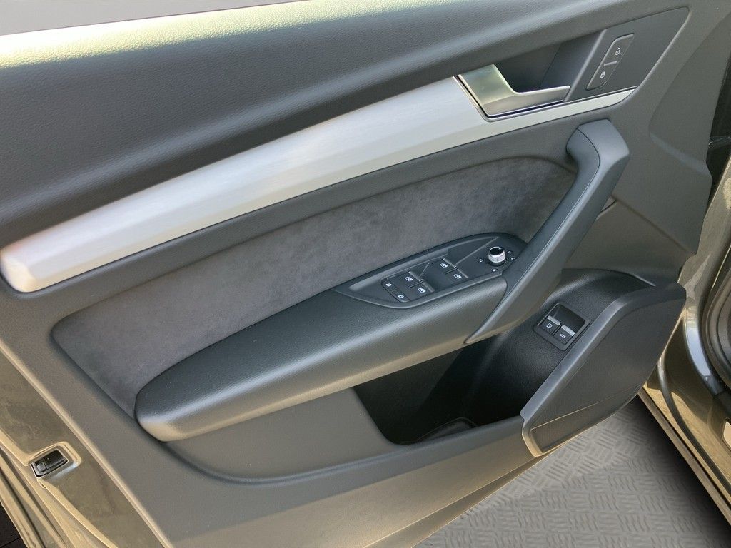 Audi Q5 S-Line 55 TFSIe Quattro AHK S-Line Interieur