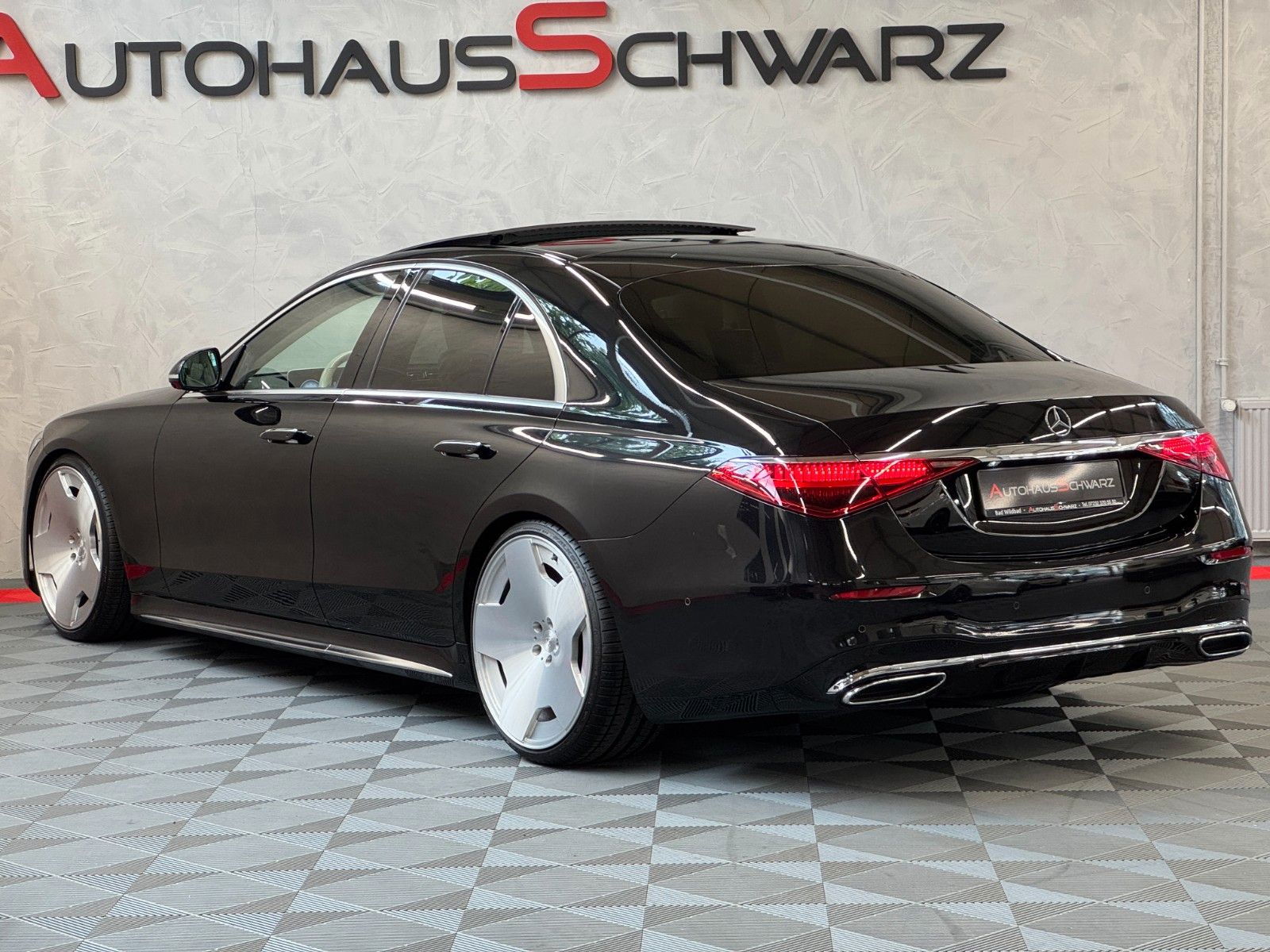 Mercedes-Benz S 400d 4Matic AMG - Samsaru's Car Outlet