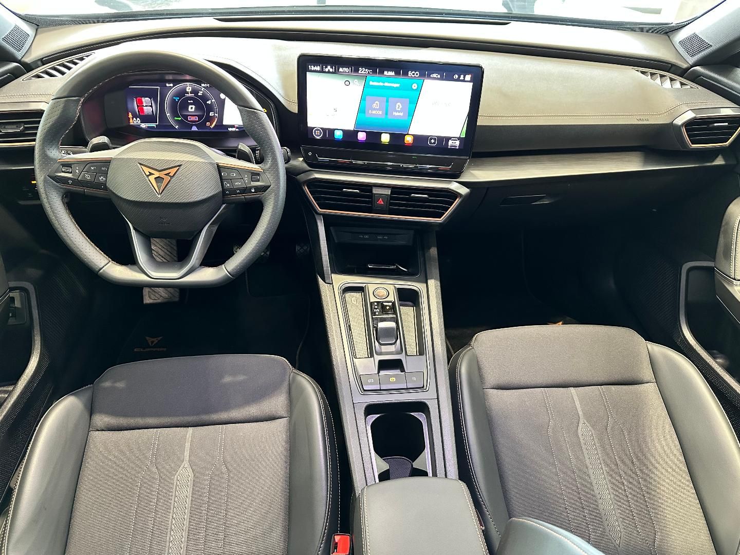 Cupra Formentor 1.4 e-hybrid - Samsaru's Car Outlet